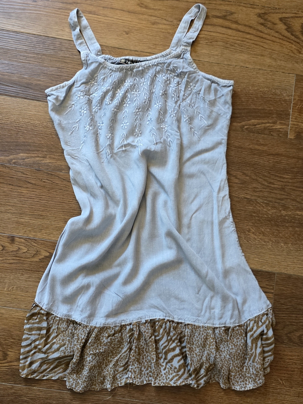 Raya Sun Y2K Boho Embroidered Smocked Dress Floral Ruffle Animal Print Hem L